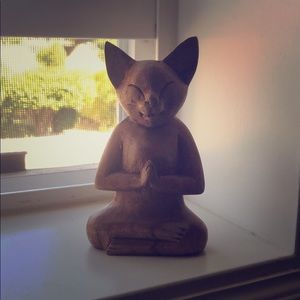 Cute Wooden Yoga Cat :)